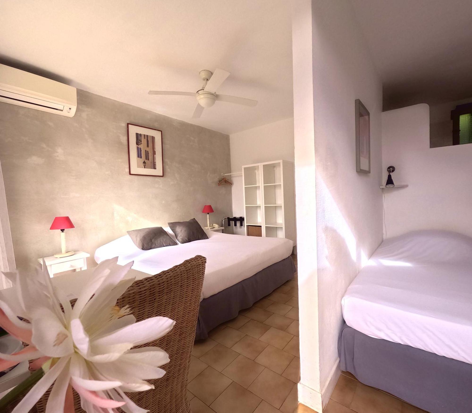 לה לבאנדו Azur Hotel מראה חיצוני תמונה