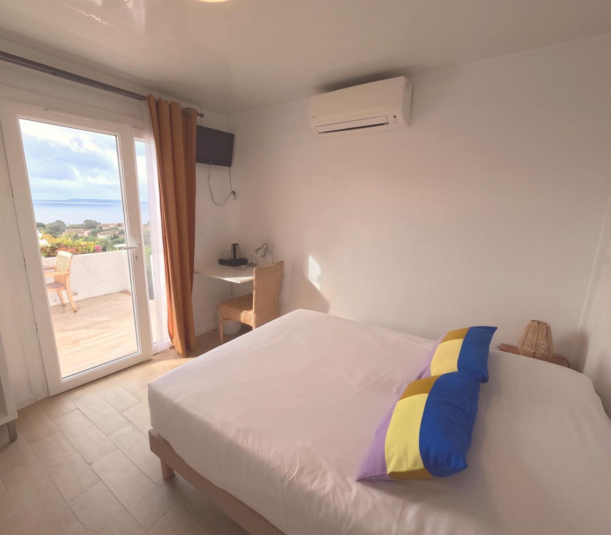 לה לבאנדו Azur Hotel מראה חיצוני תמונה